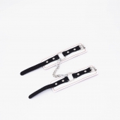 Бело-красные кожаные наручники - Crazy Handmade - купить с доставкой в Батайске