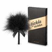 Пуховка для эротических игр Tickle Me Tickler - Bijoux Indiscrets - купить с доставкой в Батайске