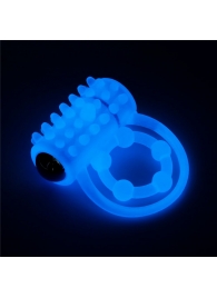 Голубое, светящееся в темноте виброкольцо Lumino Play Vibrating Penis Ring - Lovetoy - в Батайске купить с доставкой