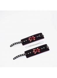 Черные кожаные наручники с красным декором и строчкой - Crazy Handmade - купить с доставкой в Батайске