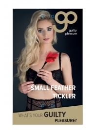 Пластиковая метелочка с красными пёрышками Small Feather Tickler - 32 см. - Blush Novelties - купить с доставкой в Батайске