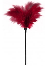 Пластиковая метелочка с красными пёрышками Small Feather Tickler - 32 см. - Blush Novelties - купить с доставкой в Батайске