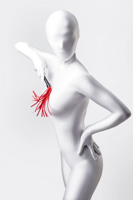 Красно-черный флоггер Anonymo - 28 см. - ToyFa - купить с доставкой в Батайске