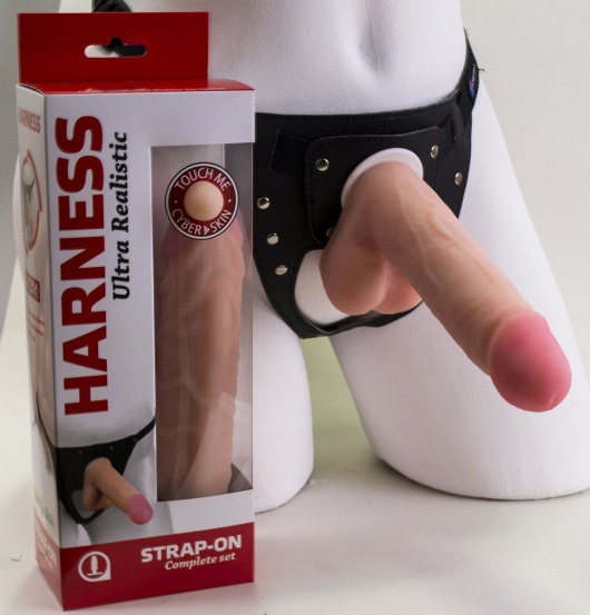 Страпон в подарочной упаковке: трусики с плугом и фаллоимитатор-насадка - 16 см. - LOVETOY (А-Полимер) - купить с доставкой в Батайске